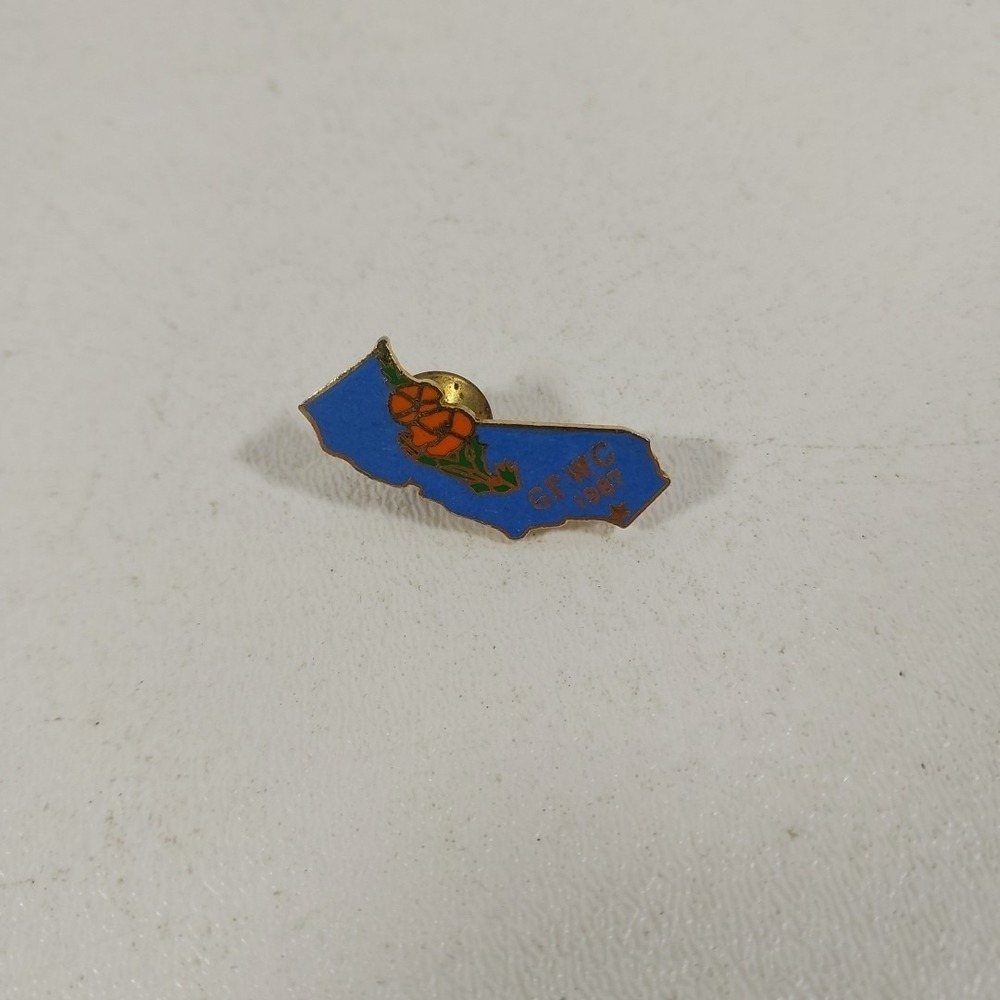 Vtg GFWC Gen. Federation Women's‎ Clubs 1987 California Convention Lapel Pin